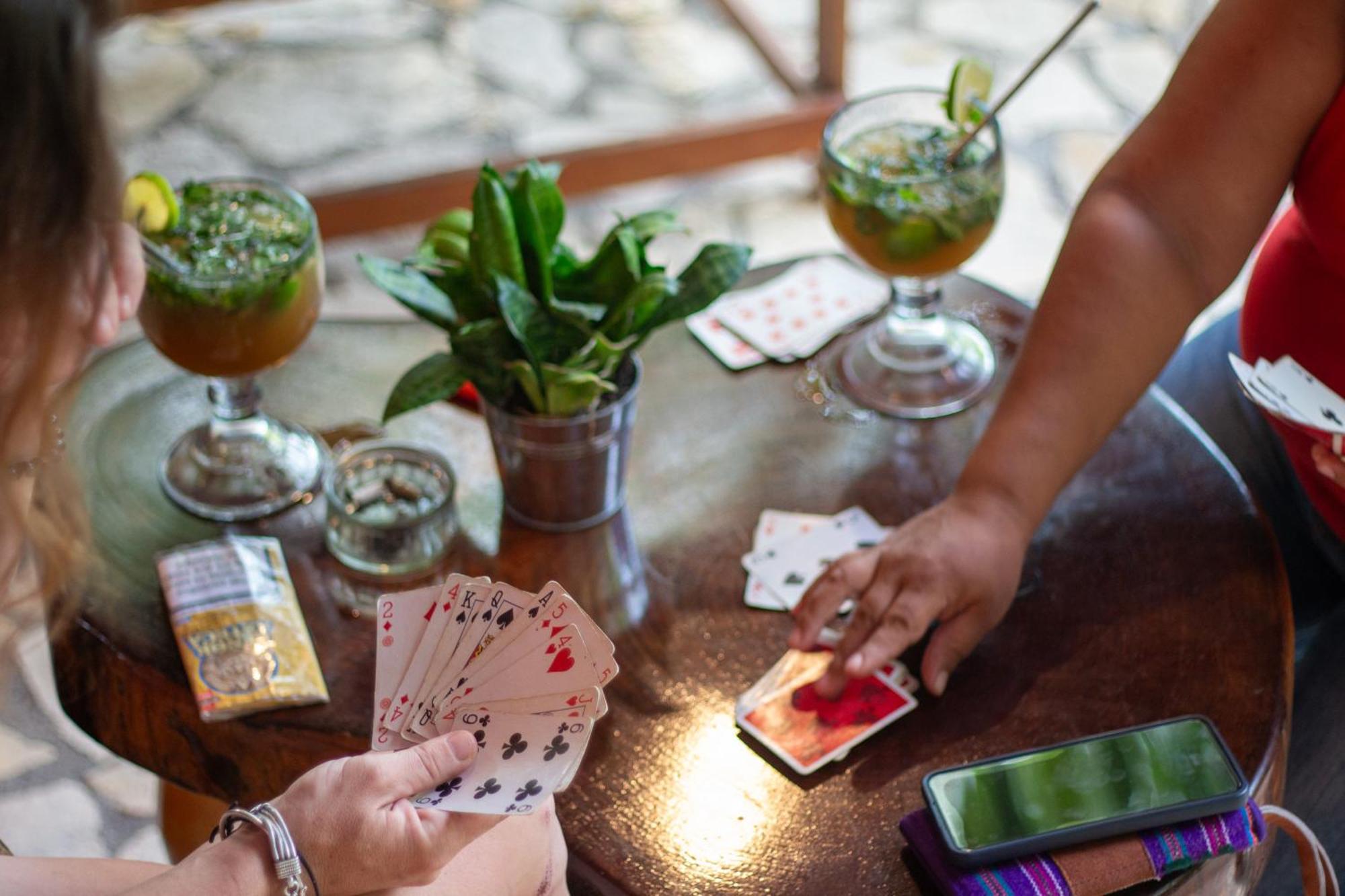 Alice Guesthouse El Remate Ngoại thất bức ảnh