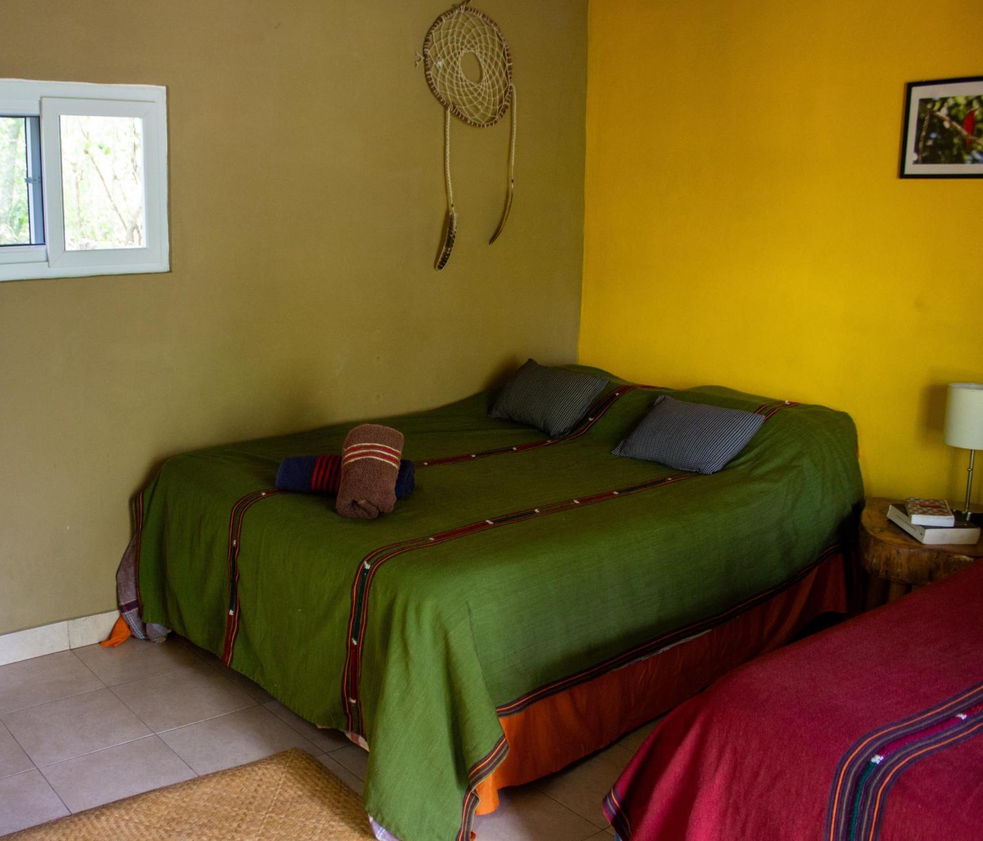 Alice Guesthouse El Remate Ngoại thất bức ảnh